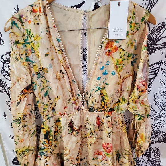 ✴️ NWT HEMANT & NANDITA Veena Floral Dress long Sleeve Size Small Yellow - Picture 6 of 13
